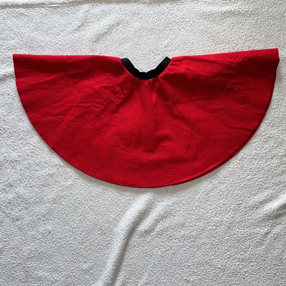 Skirt in size xs. by Hip Hop 50’s shop, red with poodle dog on front, pre-owned - Picture 9 of 10